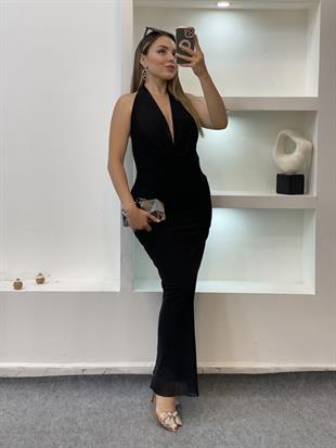 Siyah Degaje Yaka Sırt Dekolteli Elbise