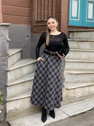 Siyah Ekose Dokuma Kumaş Etek