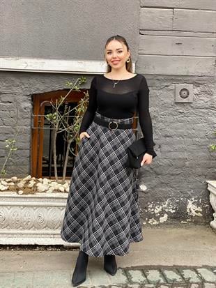 Siyah Ekose Dokuma Kumaş Etek