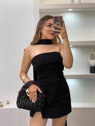 Siyah Fularlı Triko Bluz