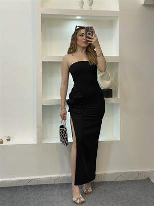 Siyah Gül Detaylı Straplez Elbise