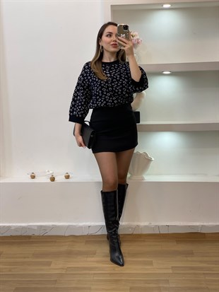 Siyah Gümüş Sim İplik Dokulu Triko