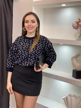 Siyah Gümüş Sim İplik Dokulu Triko