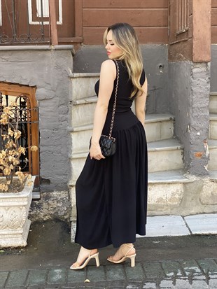 Siyah Güneş Aksesuarlı Likralı Sandy Elbise