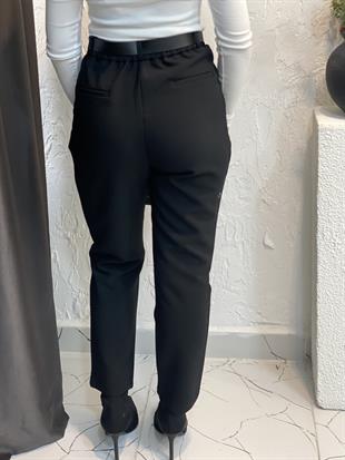 Siyah Kemerli Arka Beli Lastikli Kumaş Pantolon 