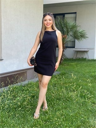 Siyah Keten Elbise 