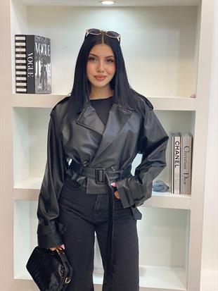 Siyah Kuşaklı Apoletli Deri Ceket 