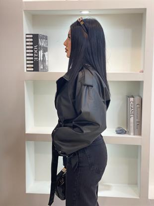 Siyah Kuşaklı Apoletli Deri Ceket 