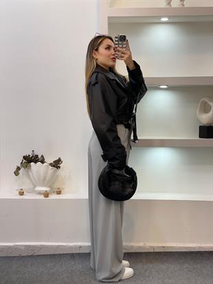 Siyah Kuşaklı Model Deri Ceket