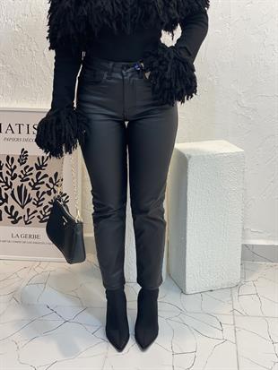 Siyah Mumlu Yüksek Bel Boyfit Jean 