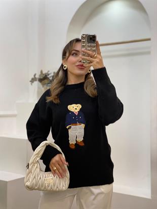 Siyah Nakış Detaylı Kazak