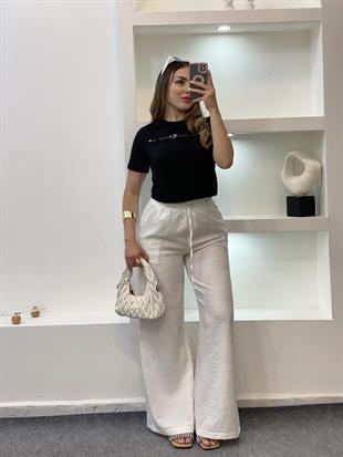 Siyah Önü Aksesuarlı Tshirt