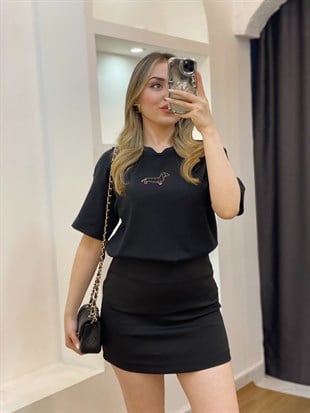 Siyah Önü Figürlü  Pamuklu Tshirt 