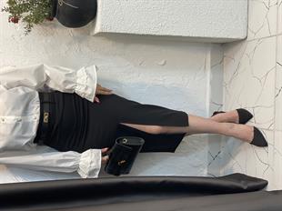 Orj Marka Siyah Önü Yırtmaçlı Kalem Etek