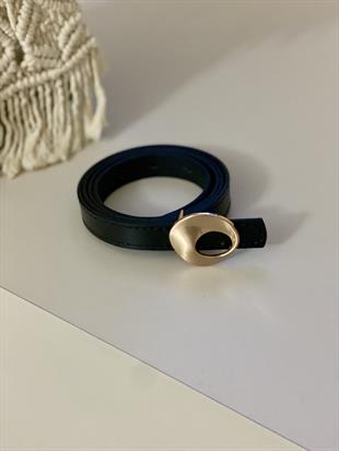 Siyah Oval Gold Tokalı İnce Deri Kemer