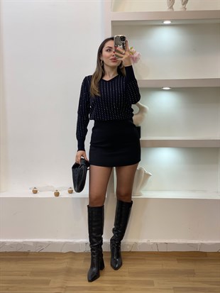 Siyah Parıltılı Taşlı Triko Bluz