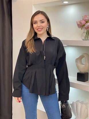 Siyah Piliseli Model Gömlek 