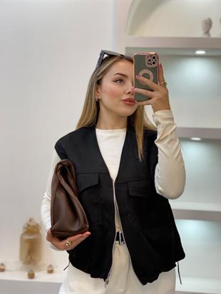 Siyah Renk Süet Önü Cepli Yelek