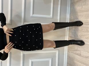 Siyah Taş Çakımlı Kaşe Etek