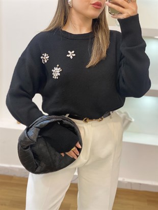 Siyah Taşlı Model Triko Kazak