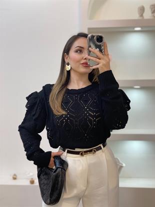 Siyah Volanlı Model Triko Kazak