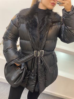 Siyah Yakası Kürklü Kemerli Model Şişme Mont