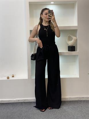Siyah Yanları Yırtmaçlı Beli Lastikli Palazzo Pantolon 