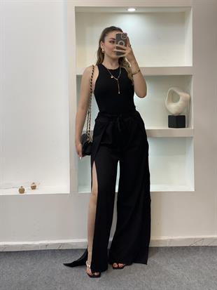 Siyah Yanları Yırtmaçlı Beli Lastikli Palazzo Pantolon 