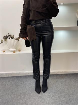 Siyah Yüksek Bel Cepli Deri Pantolon 