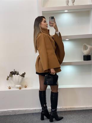 Taba Dik Yaka Kemerli Kaşe Panço