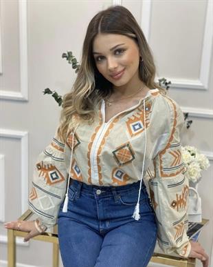 Tasarım Bej Nakışlı Bluz