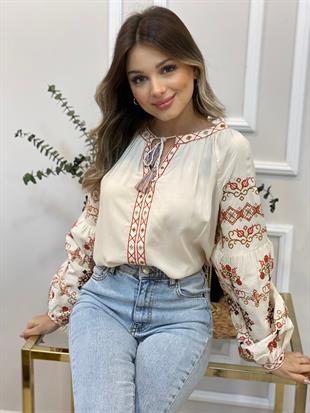 Tasarım Bej Önü Bağlamalı Nakış Detaylı Bluz