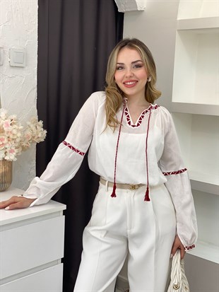 Tasarım Beyaz Üzerine Bordo Şerit Nakışlı Nakışlı Bluz