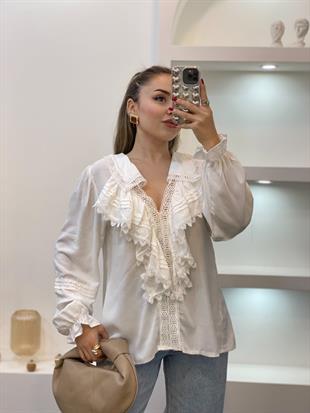 Tasarım Beyaz V Yaka Önü Volanlı  Bluz 
