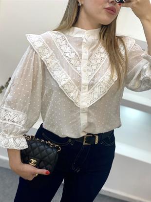 Tasarım Beyaz Volanlı Gömlek 