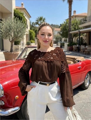 Tasarım Kahve Motifli Dantel Detaylı Bluz