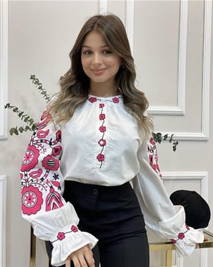 Tasarım Renkli Nakışlı Bluz