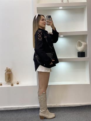 Tasarım Siyah Nakışlı Ceket 