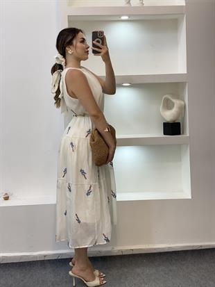 Tasarım Toka Ve Kemer Detay Nakışlı Elbise