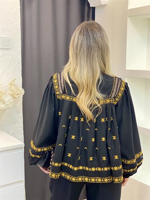 Tasarım Yıldız Nakışlı Ceket 