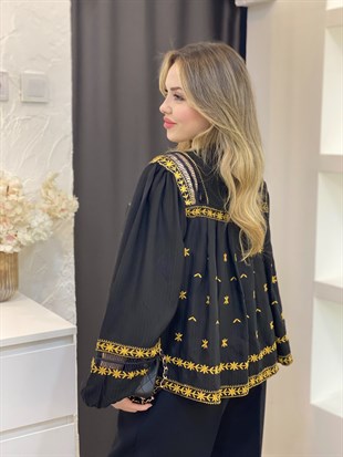 Tasarım Yıldız Nakışlı Ceket 