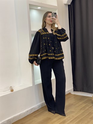 Tasarım Yıldız Nakışlı Ceket 