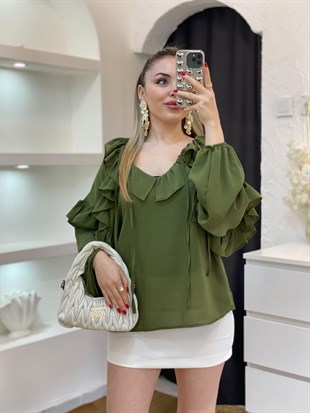 Yeşil Lüx Kalite Yaka Volanlı Bluz