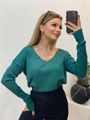 Yeşil V Yaka Delikli Model Triko