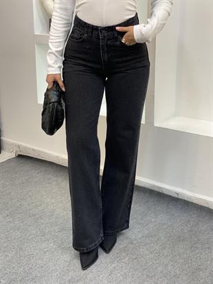 ZR Marka Taşlı Straight Jean 