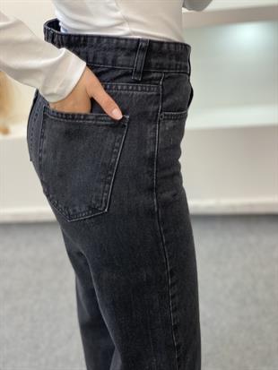 ZR Marka Taşlı Straight Jean 