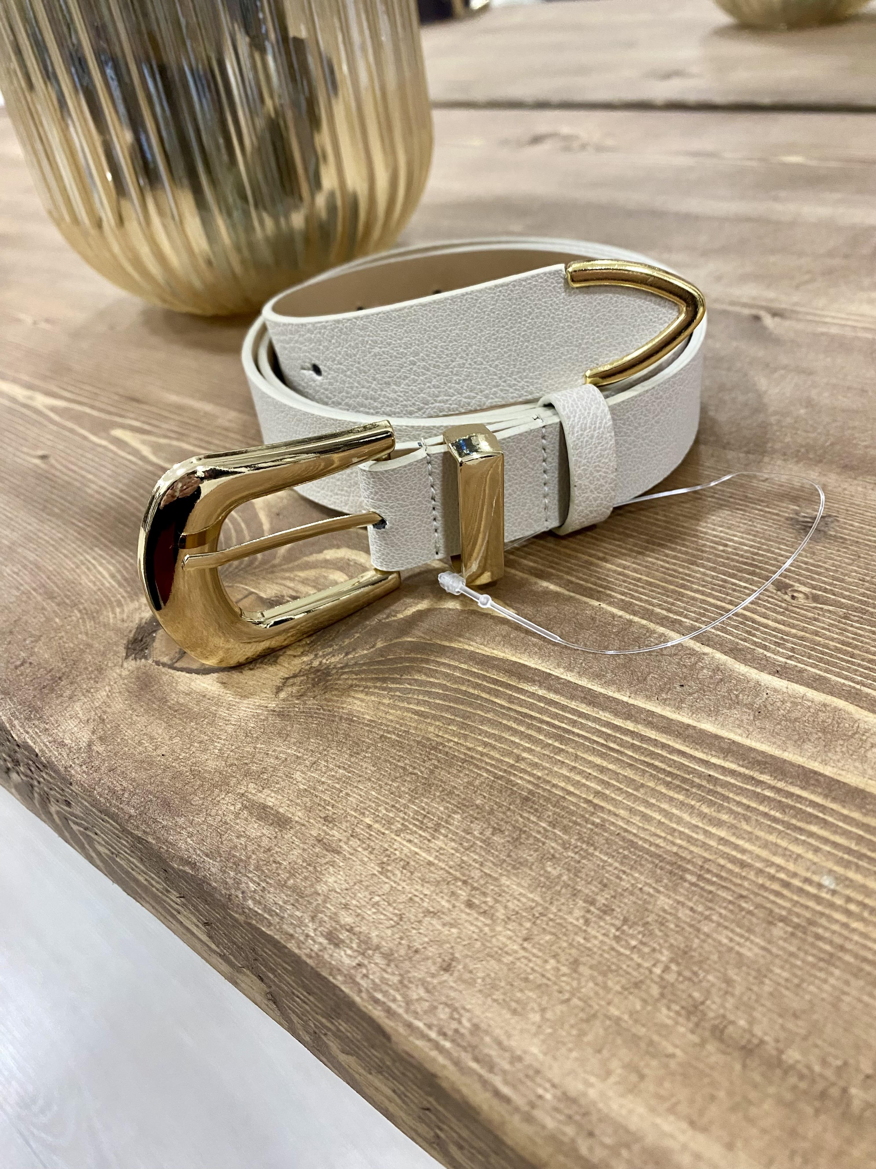 Bej Gold Oval Tokalı Deri Kemer