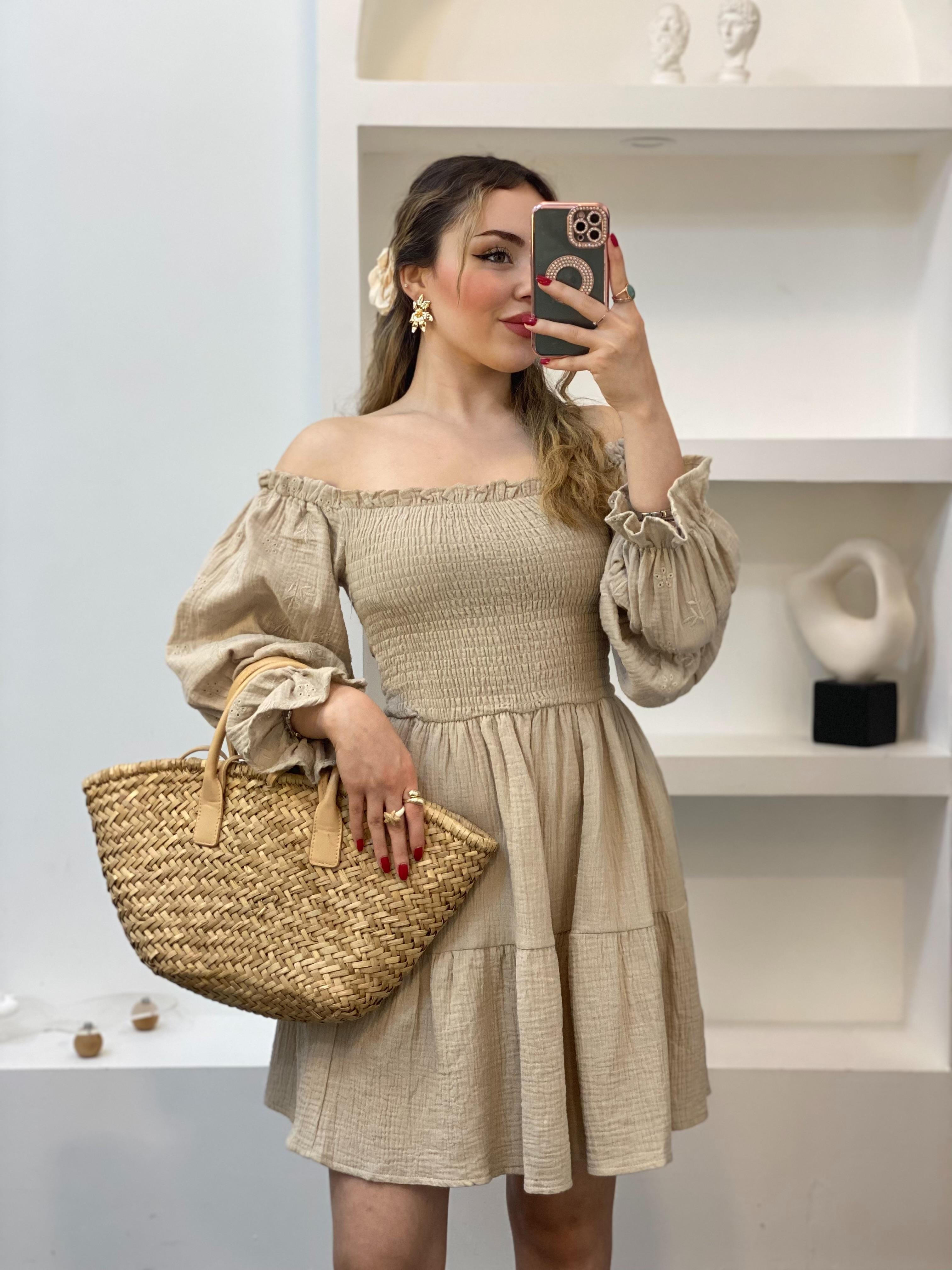 Bej Kolları Nakışlı Müslin Elbise