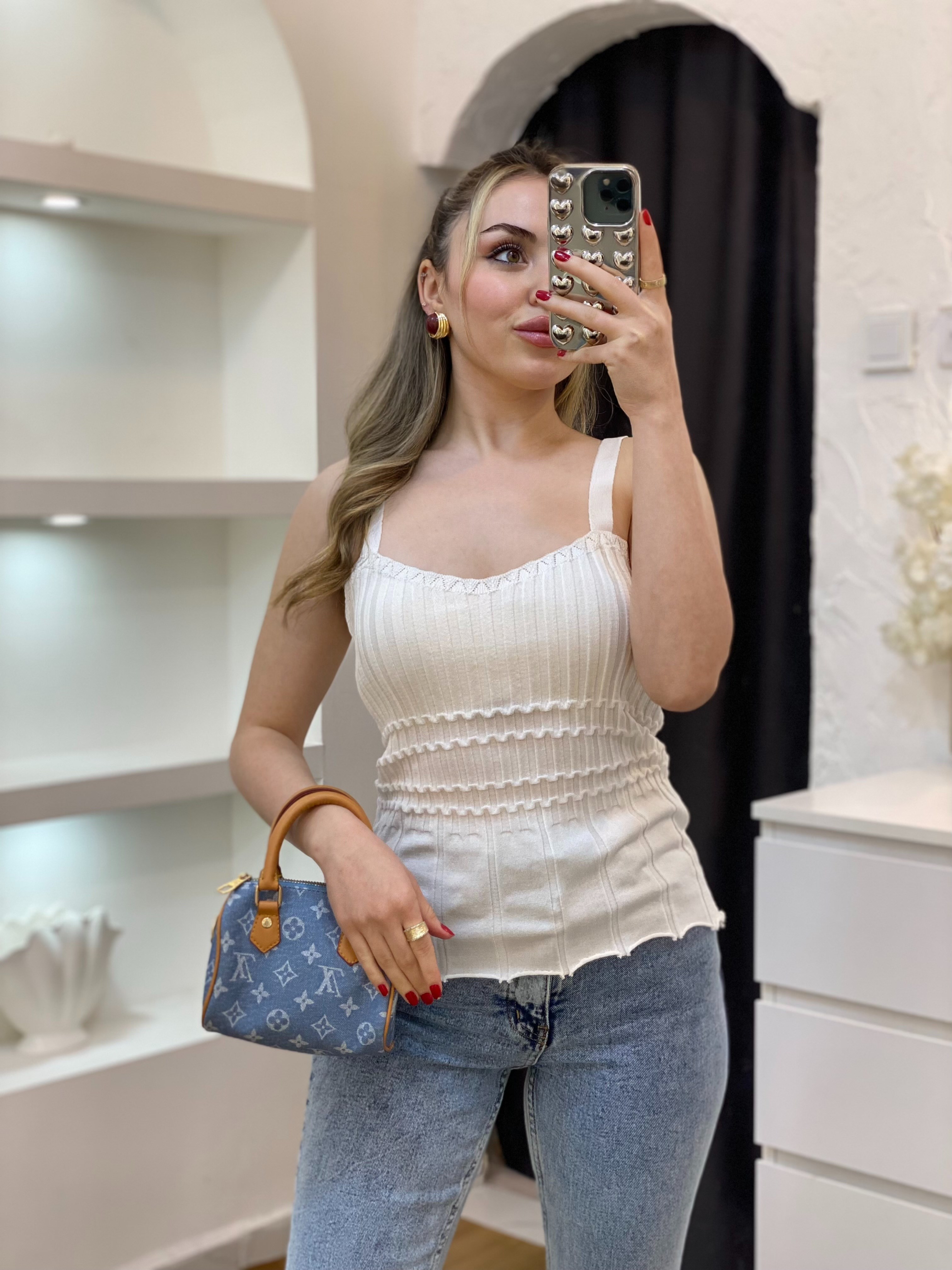 Beyaz Desenli Askılı Triko Bluz