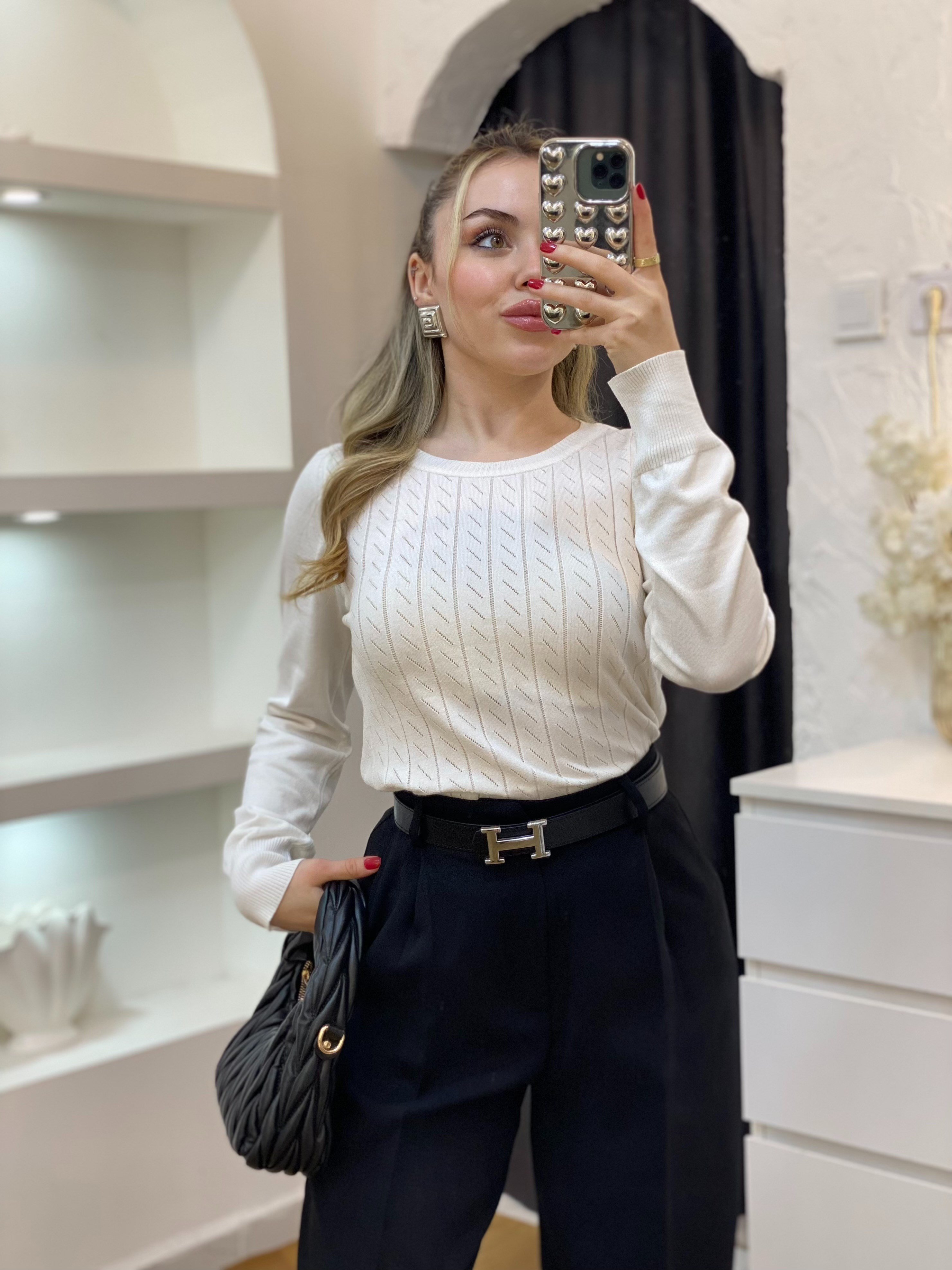 Beyaz Desenli Triko Bluz